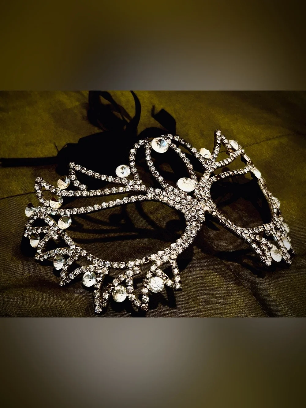 Vintage Crystal Rhinestone Mask, Halloween, Mardi Gras, Masquerade Ball, Theater